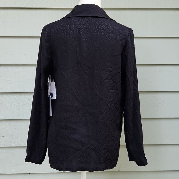 Chelsea28 Lightweight One Button Blazer - Picture 5 of 7